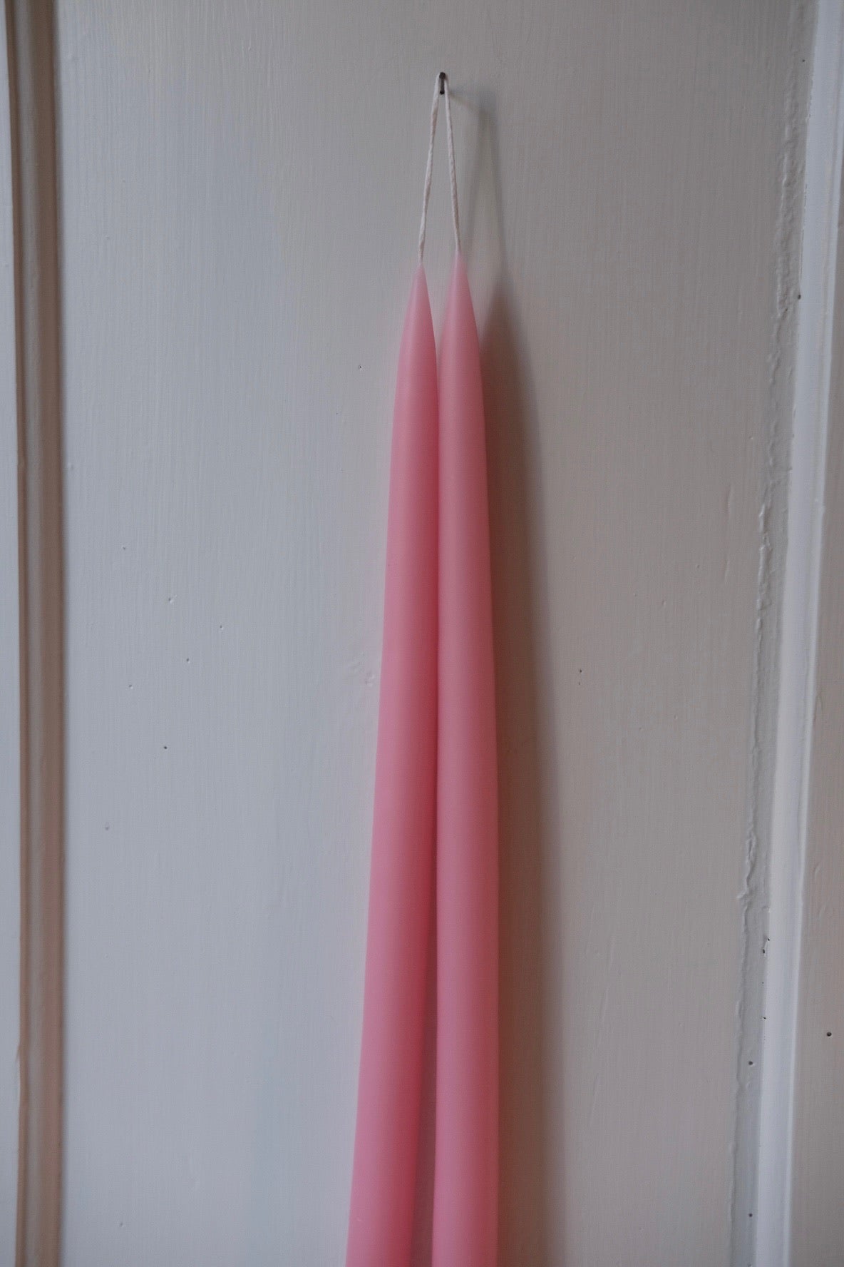 Hand-dipped candles • 45 cm • Bordeaux