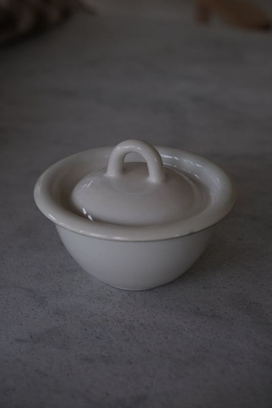 Snack bowl • Enamel • Ivory