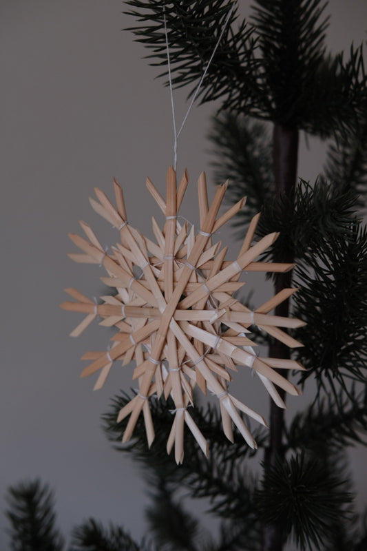 Christmas ornaments • Decoration • Straw • 12 pcs