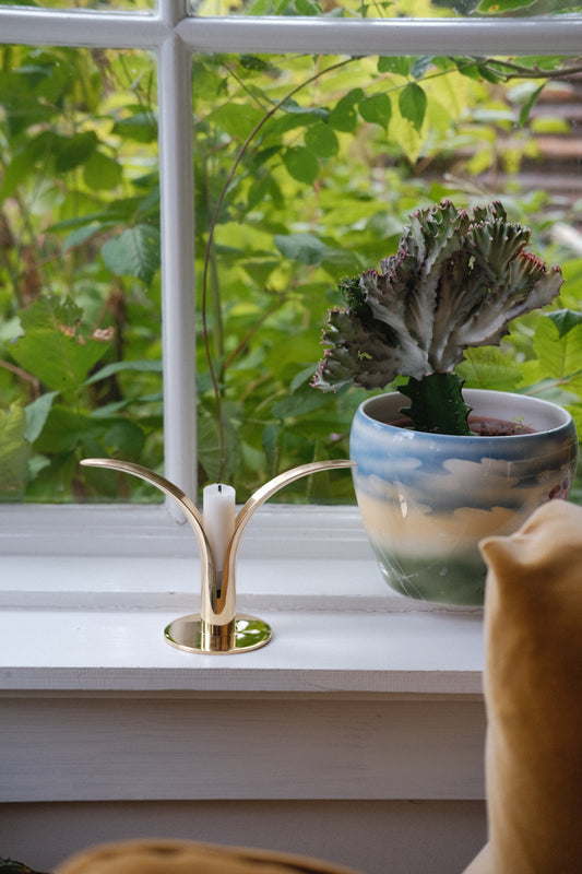 Candlestick • Lily • Brass 